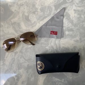 Ray-Ban aviator